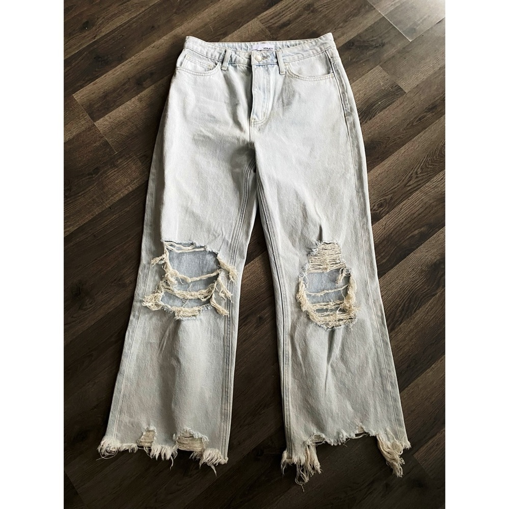 VERVET Ripped Flare Crop Jeans - Picture 8 of 11
